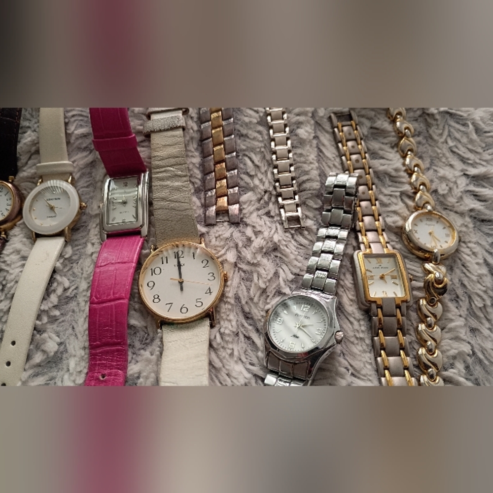 Assorted Women's Wristwatch - Pink, White, Tan, Brown, Gold, Silver - Picture 13 of 16
